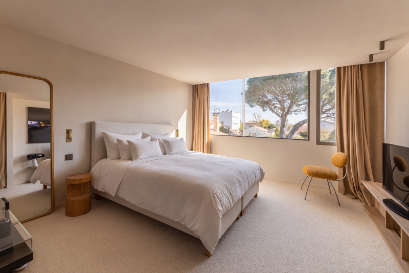 Réhabilitation contemporaine d’un ancien atelier transformé en maison à Bordeaux