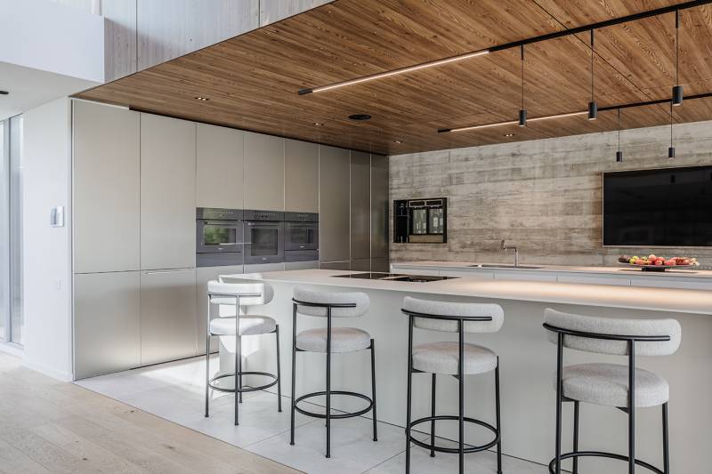 HYBRE Architecte, agence de luxe à Bordeaux pour villa contemporaine avec piscine