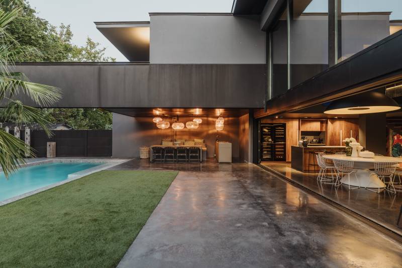 Villa contemporaine avec jardin et piscine au cœur de Bordeaux