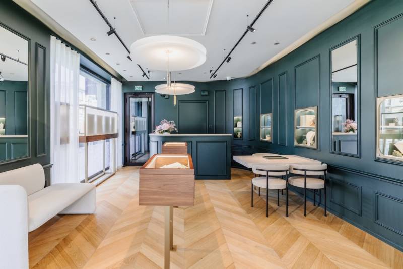 L’architecture intérieure signée HYBRE ARCHITECTE au service du luxe artisanal et de l’élégance française.