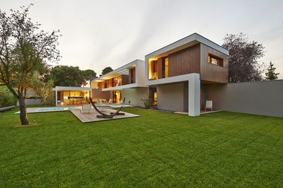 Notre zone d'activité pour ce service Architecte dédié à la construction de villas contemporaines spacieuses avec design personnalisé et finitions luxueuses