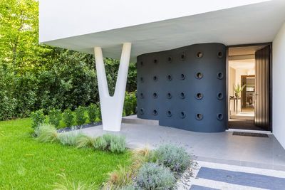 Notre zone d'activité pour ce service Services de construction d'hôtels contemporains par un architecte en 2026 avec inclusion d'aménagements intérieurs de luxe et de finitions personnalisées